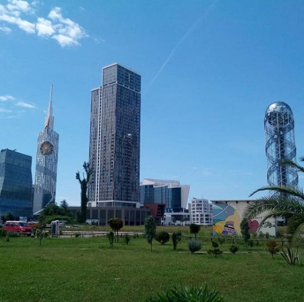 Apartment Gorgasali_57 Batumi Exterior foto